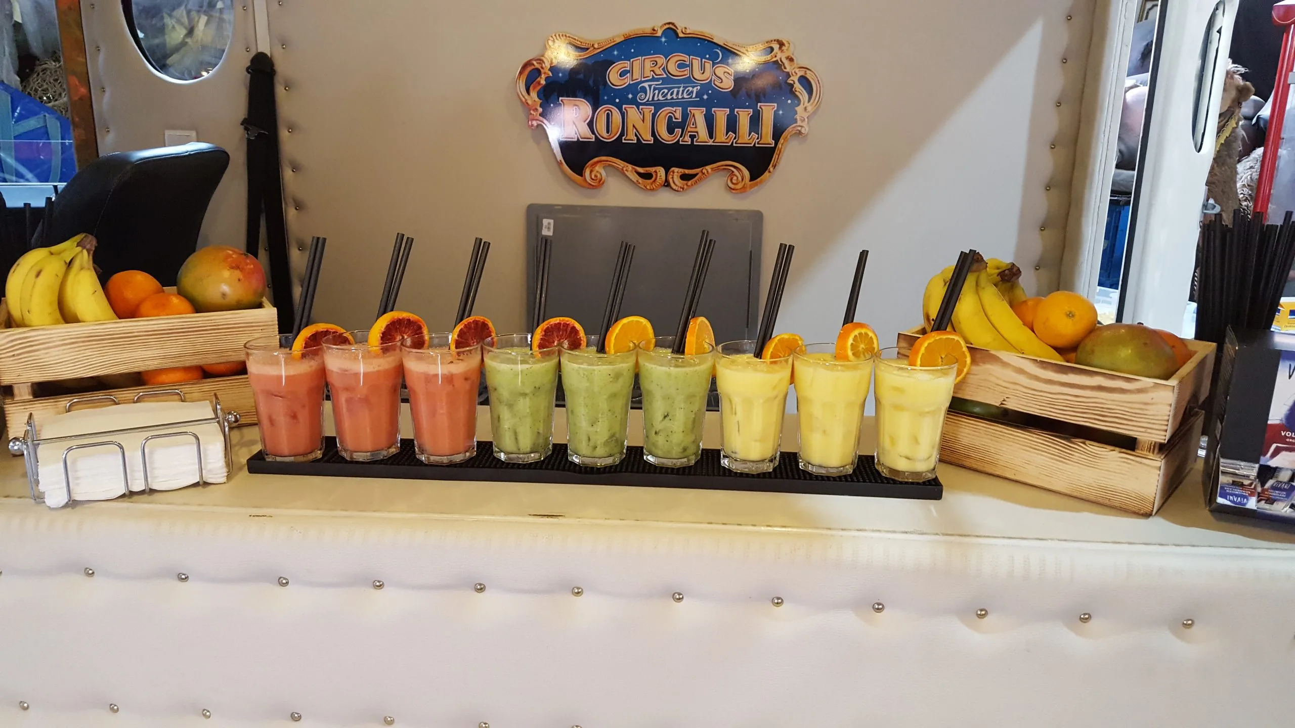 Cocktails Knepper – Mobile Smoothiebar in Köln (3) Cocktails Knepper - Mobile Smoothiebar in Köln (3)